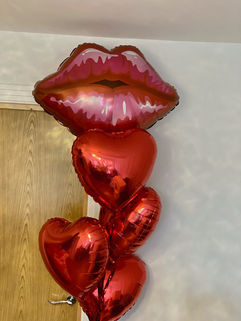 Red lips and hearts