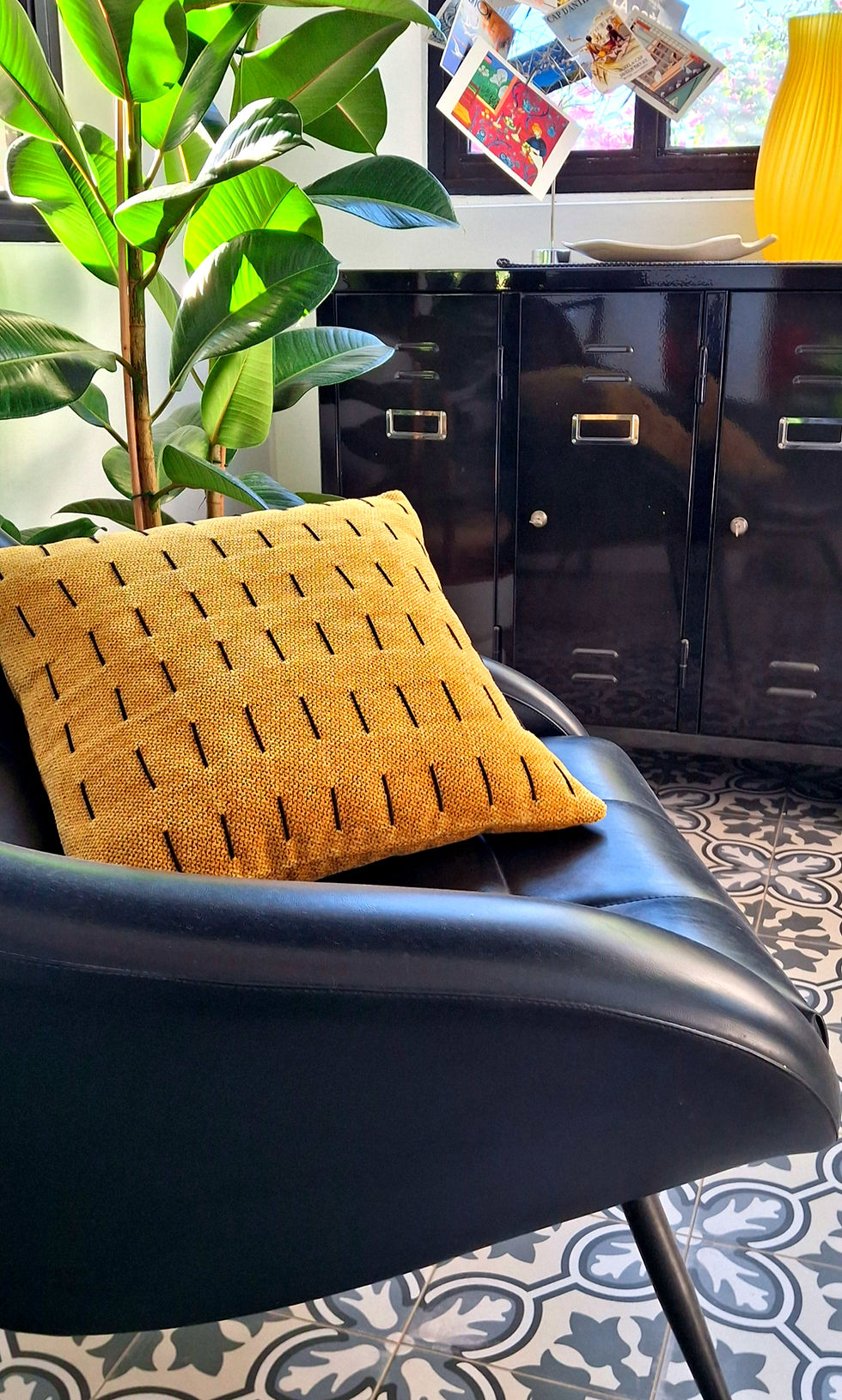 Zéfirin Coussin ARTY en tweed de velours ocre jaune 45 cm x 45 cm, déhoussable.