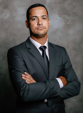 photo_5001731042922138483_y (1).jpg