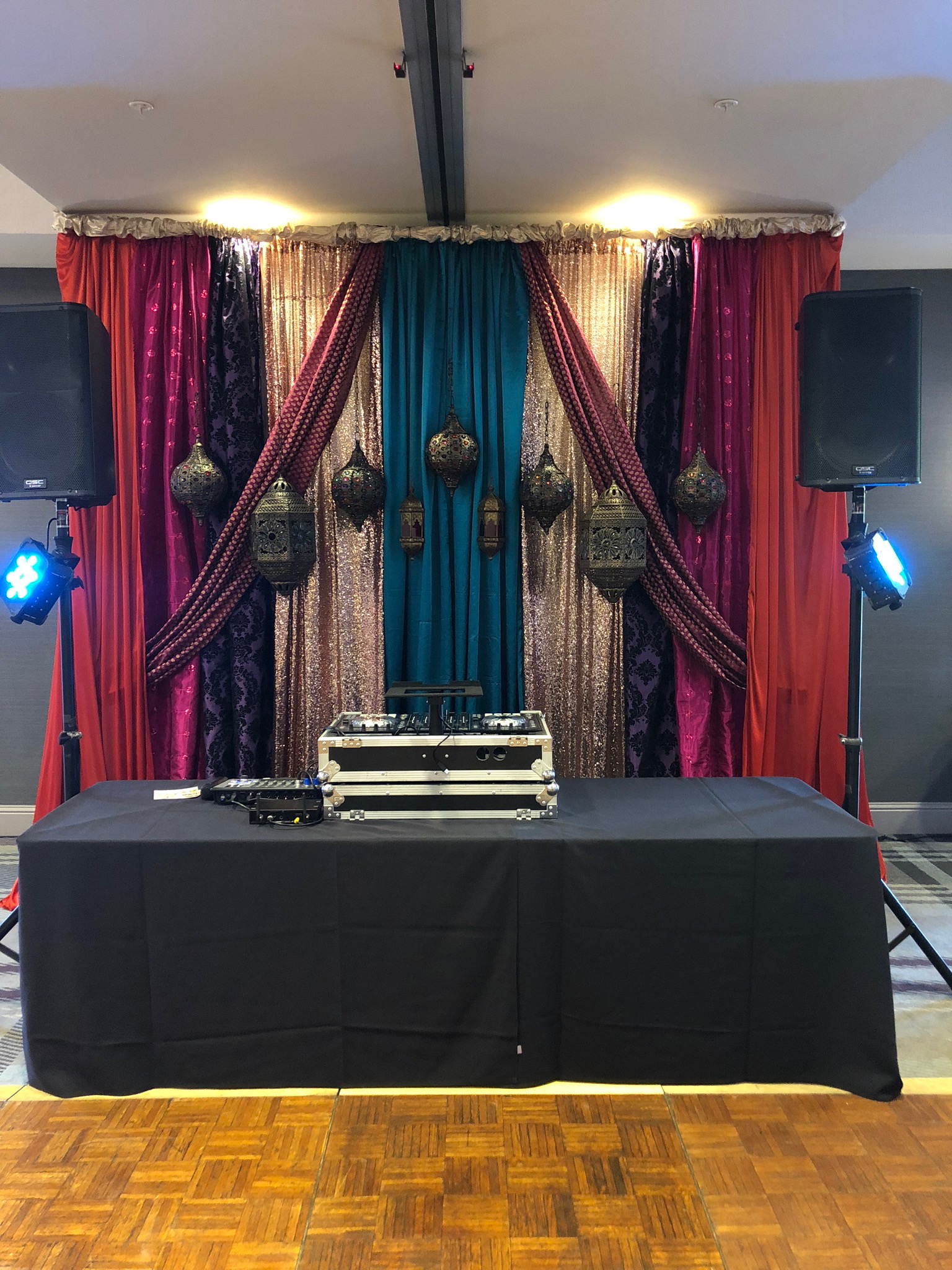 R&R Event Rentals - Decor & Design