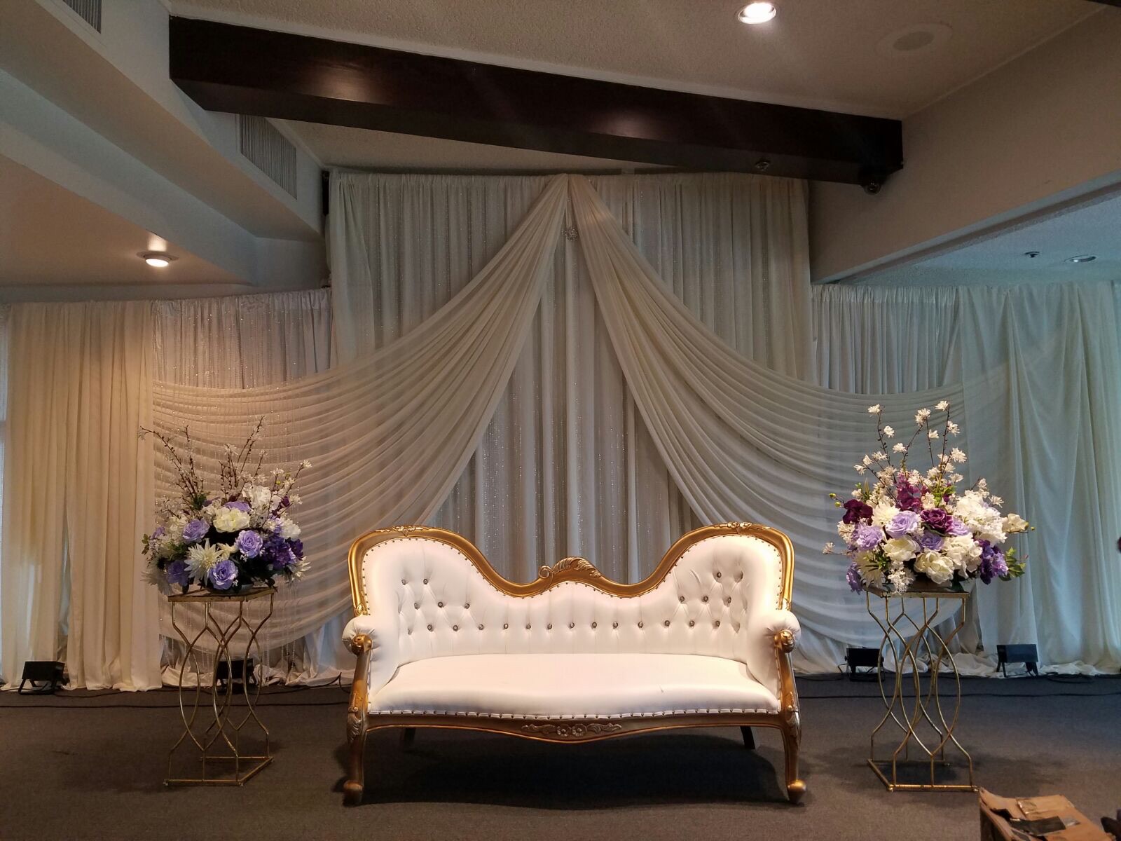 R&R Event Rentals - Decor & Design
