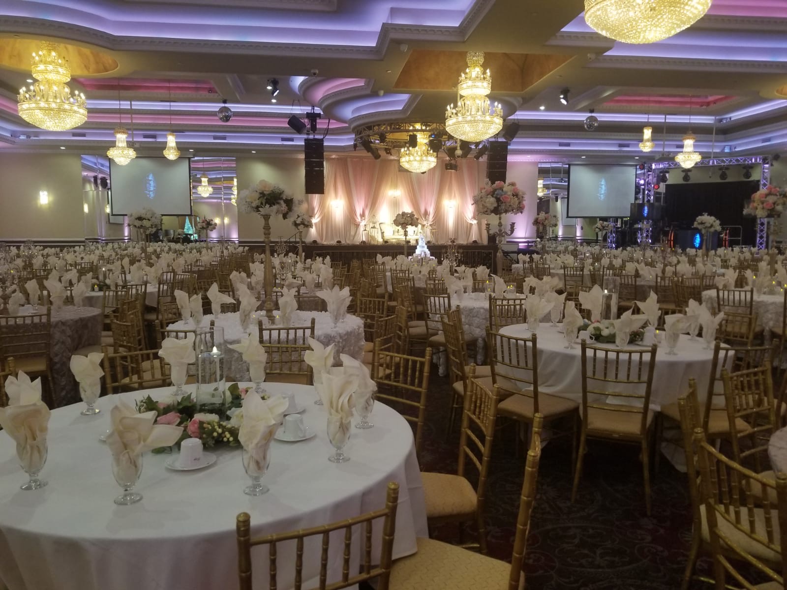 R&R Event Rentals - Decor & Design