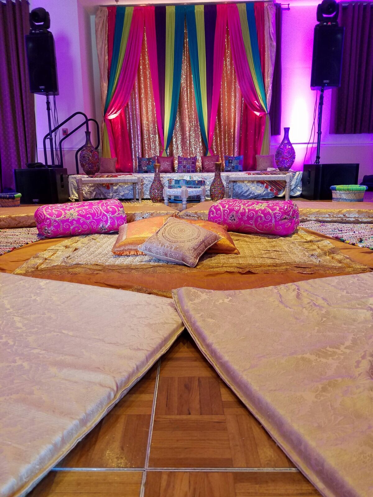 R&R Event Rentals - Decor & Design