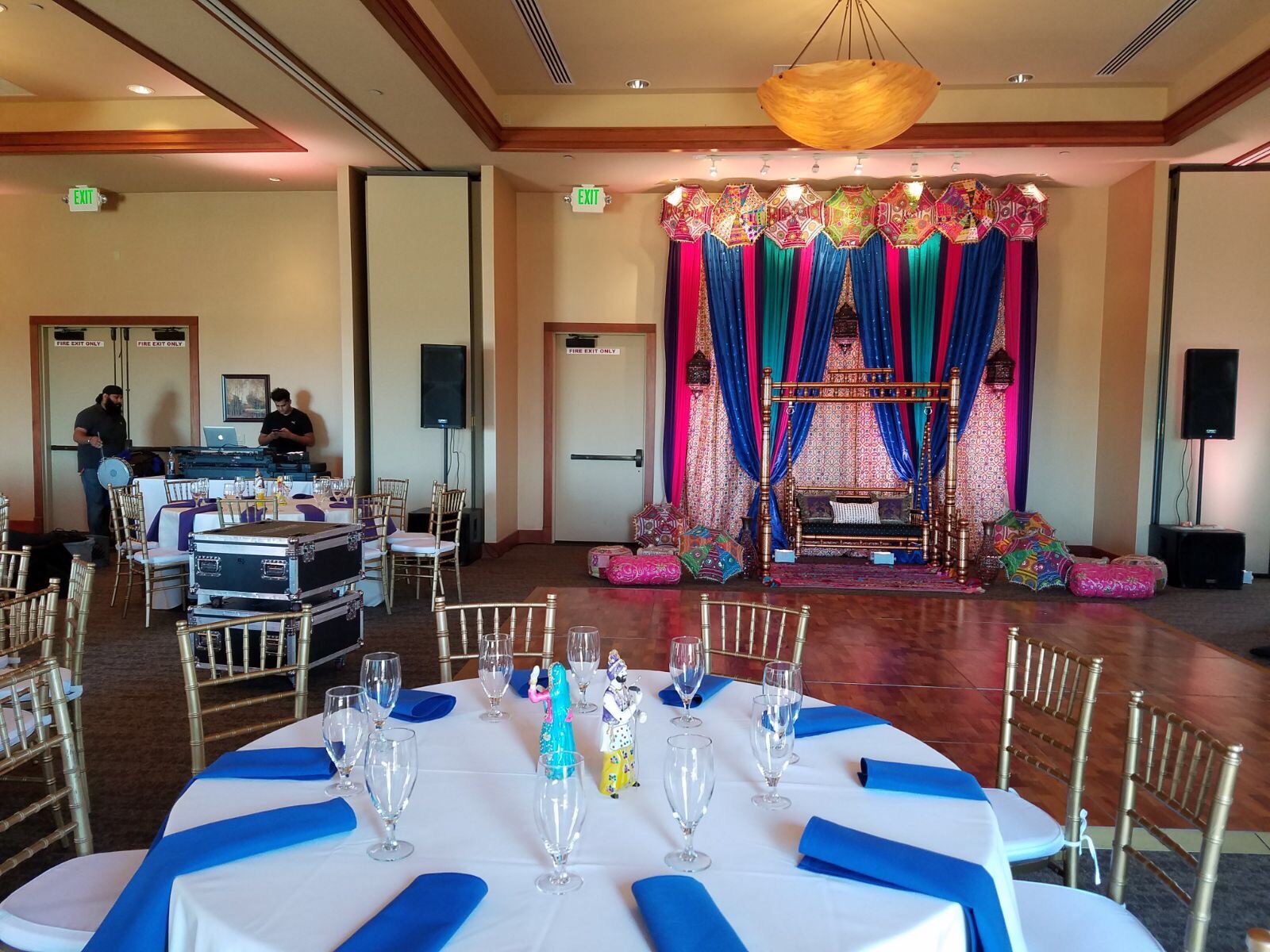 R&R Event Rentals - Decor & Design