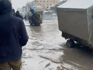 Flooding in Gaza Disrupts Aid Delivery as Light Rain Overwhelms Fragile Infrastructure
