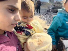 Supporting Families With Food Aid in Gaza