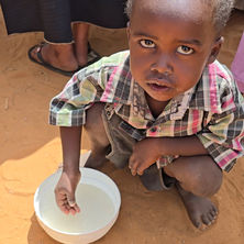 Providing Food Assistance to Families in Sudan