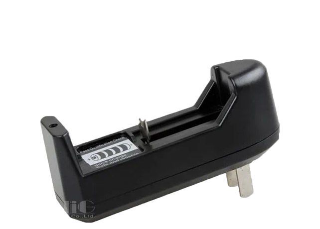 TC-18650X1-Cargador para Pila LI-ION / 500 mA 4.2V