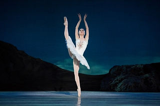 Odette dances her solo.