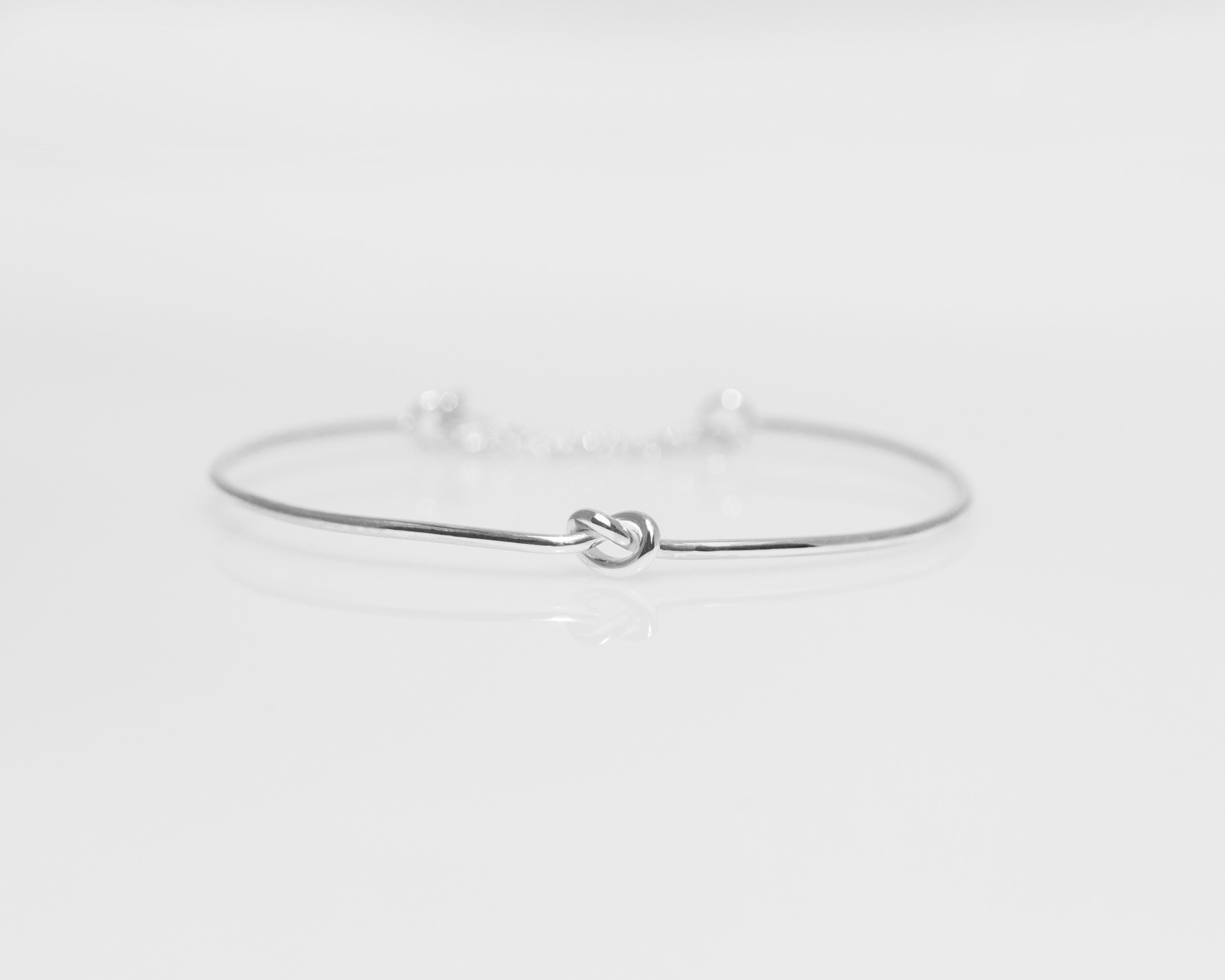 Brazalete Loveknot Plata .925