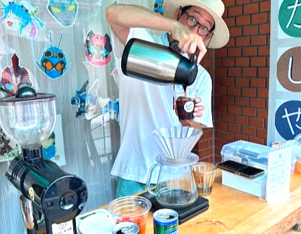 先週金曜日は「第3回マツ金マーケット」!コーヒーを駄菓子のスペシャルデイでした!