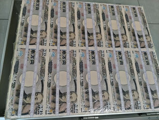 1億円のレプリカ