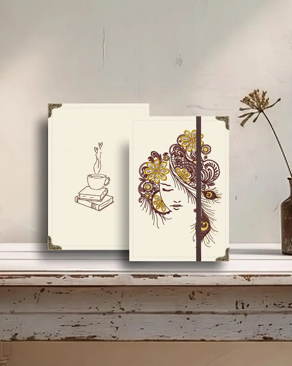 Miniatura: Capa para Kindle em tecido com bordado artístico de silhueta feminina e flores.