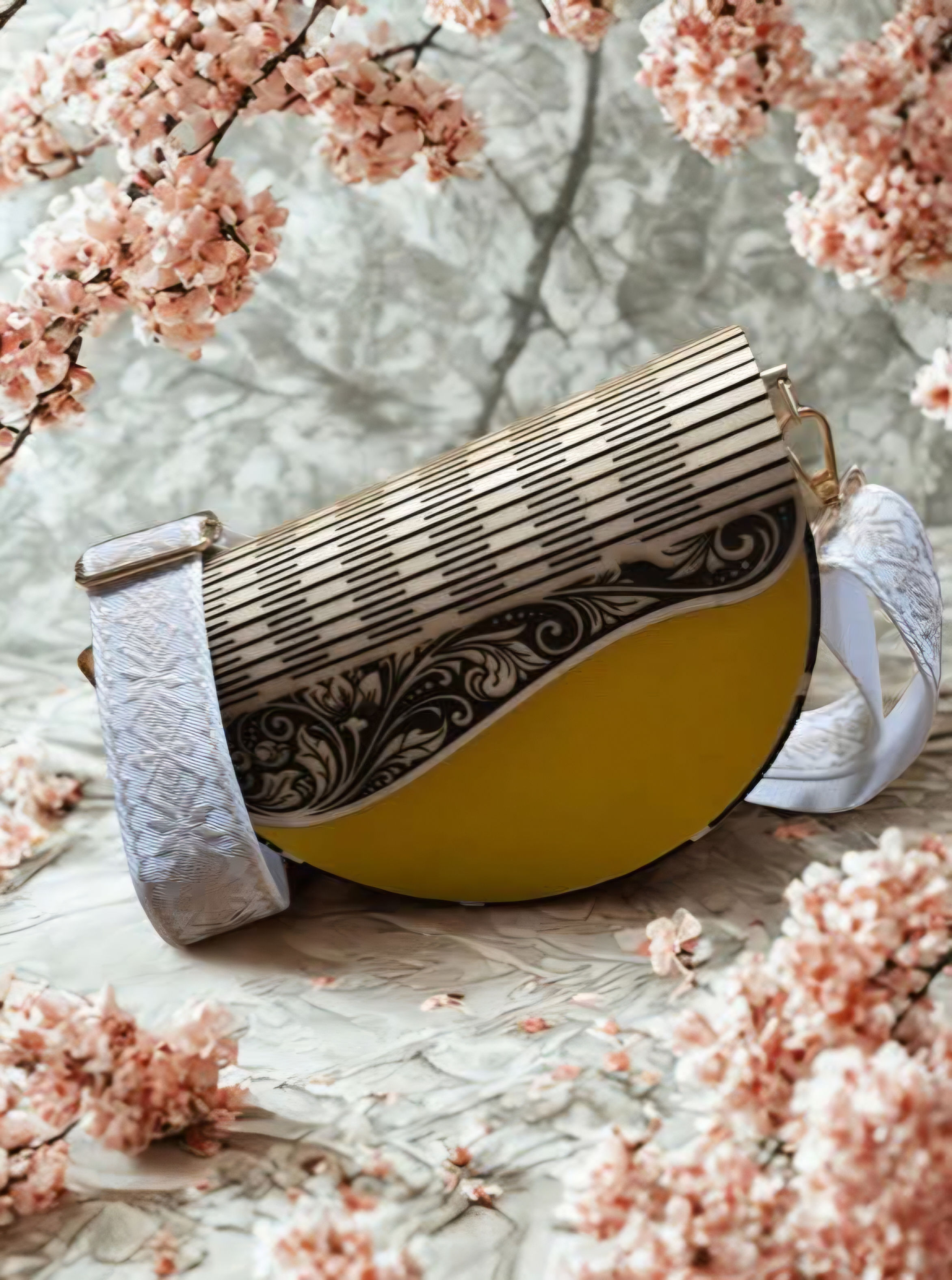 Sac en bois et simili cuir 