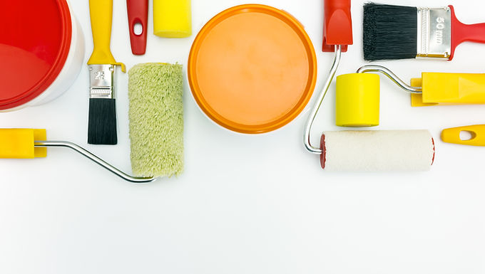 Should I Hire a Painter or Do It Myself?