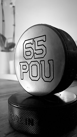 eishockey-puck-gravur-schweiz.jpg
