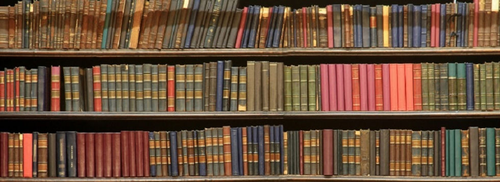 bookshelf.jpg