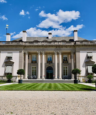 6x4-grand-estate-front-view-classical-architecture.jpeg