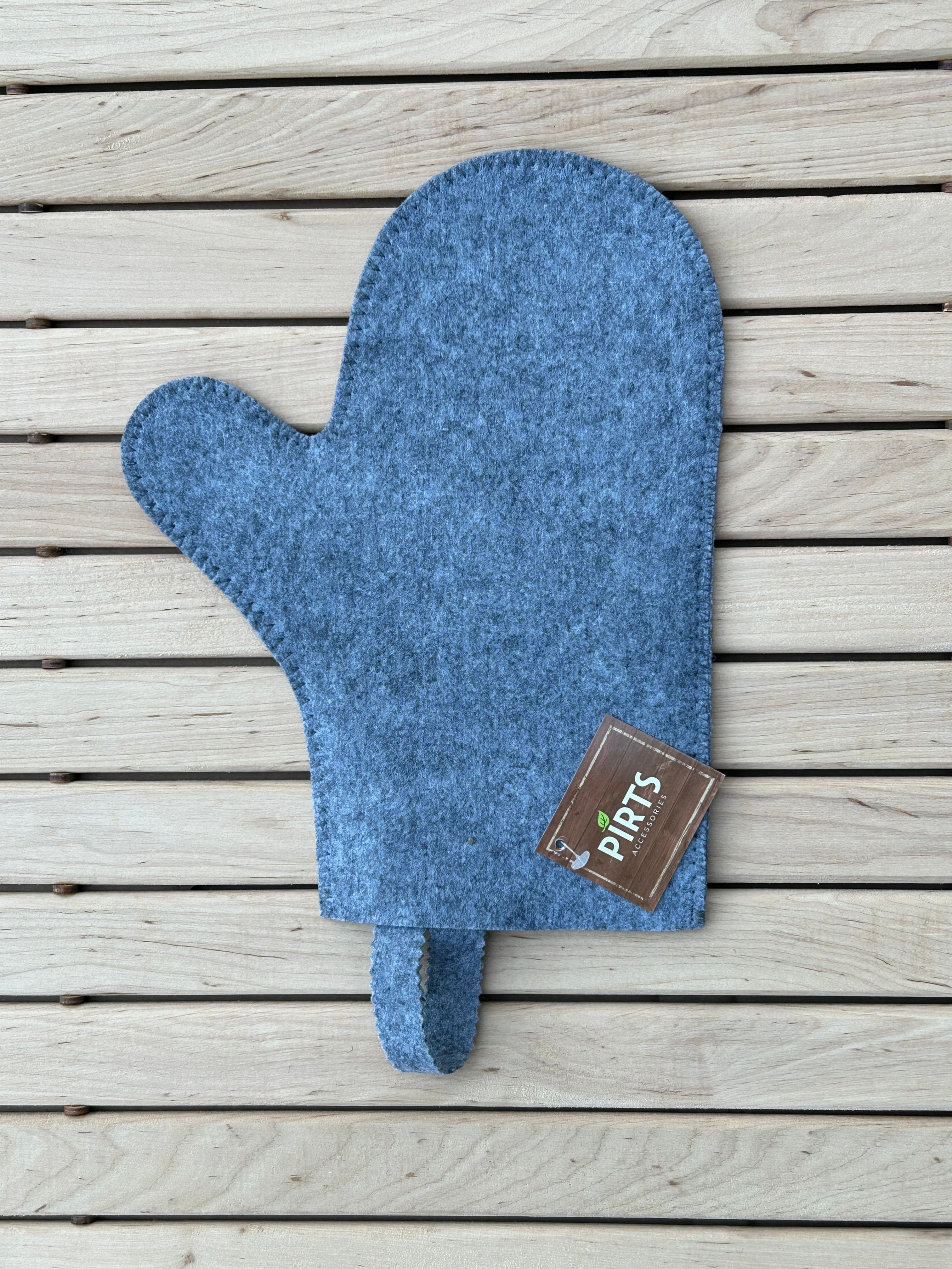 Gray sauna mitten