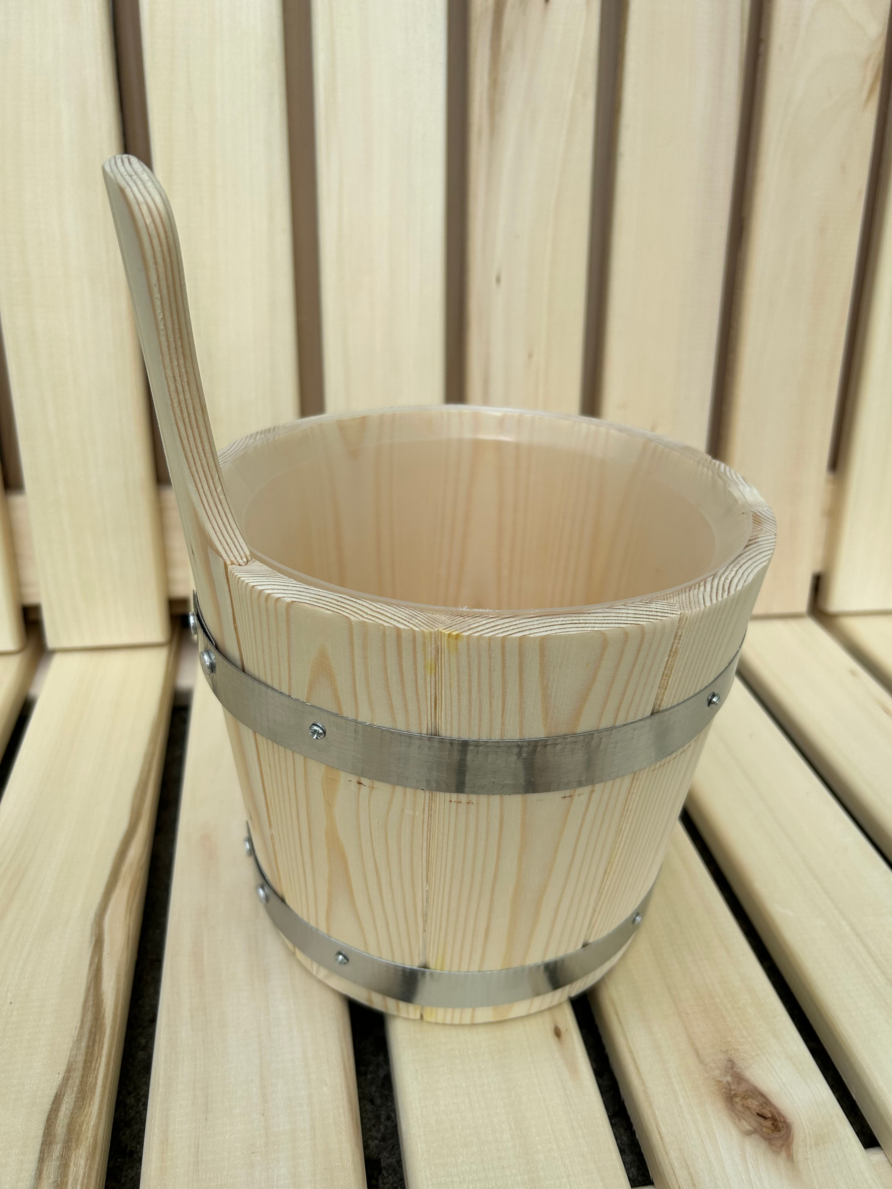 Sauna PE bucket with plastic inner