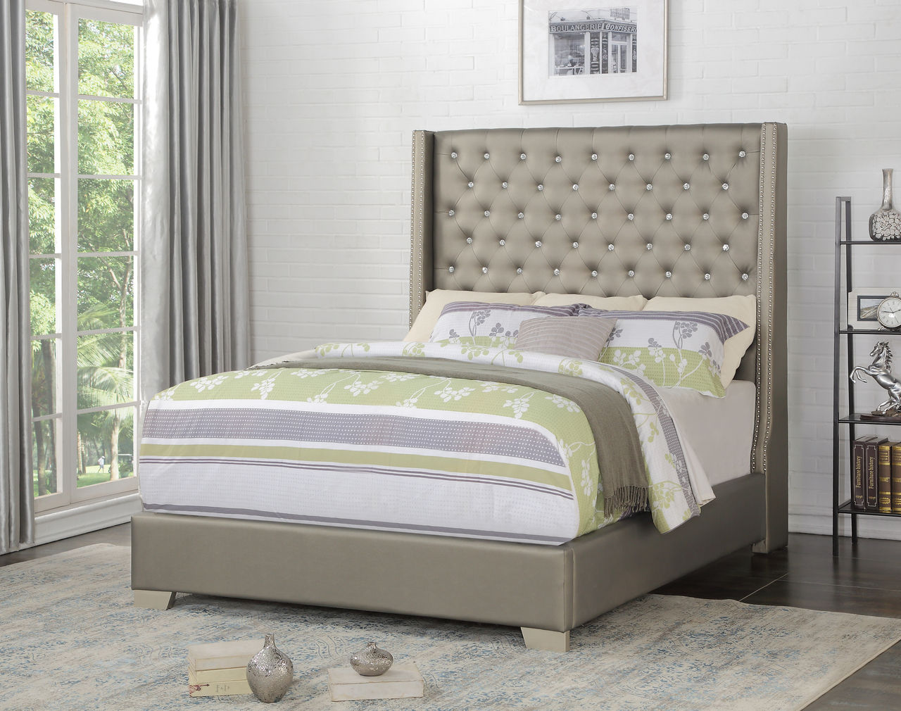 aria bed champagne