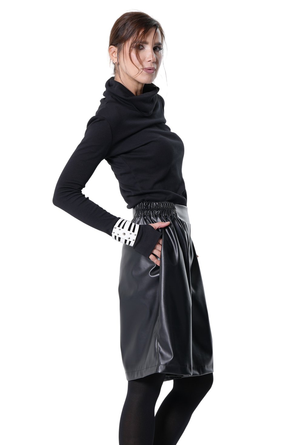 Thumbnail: Metamorphoza Vegan Leather Bermuda Shorts In Brown