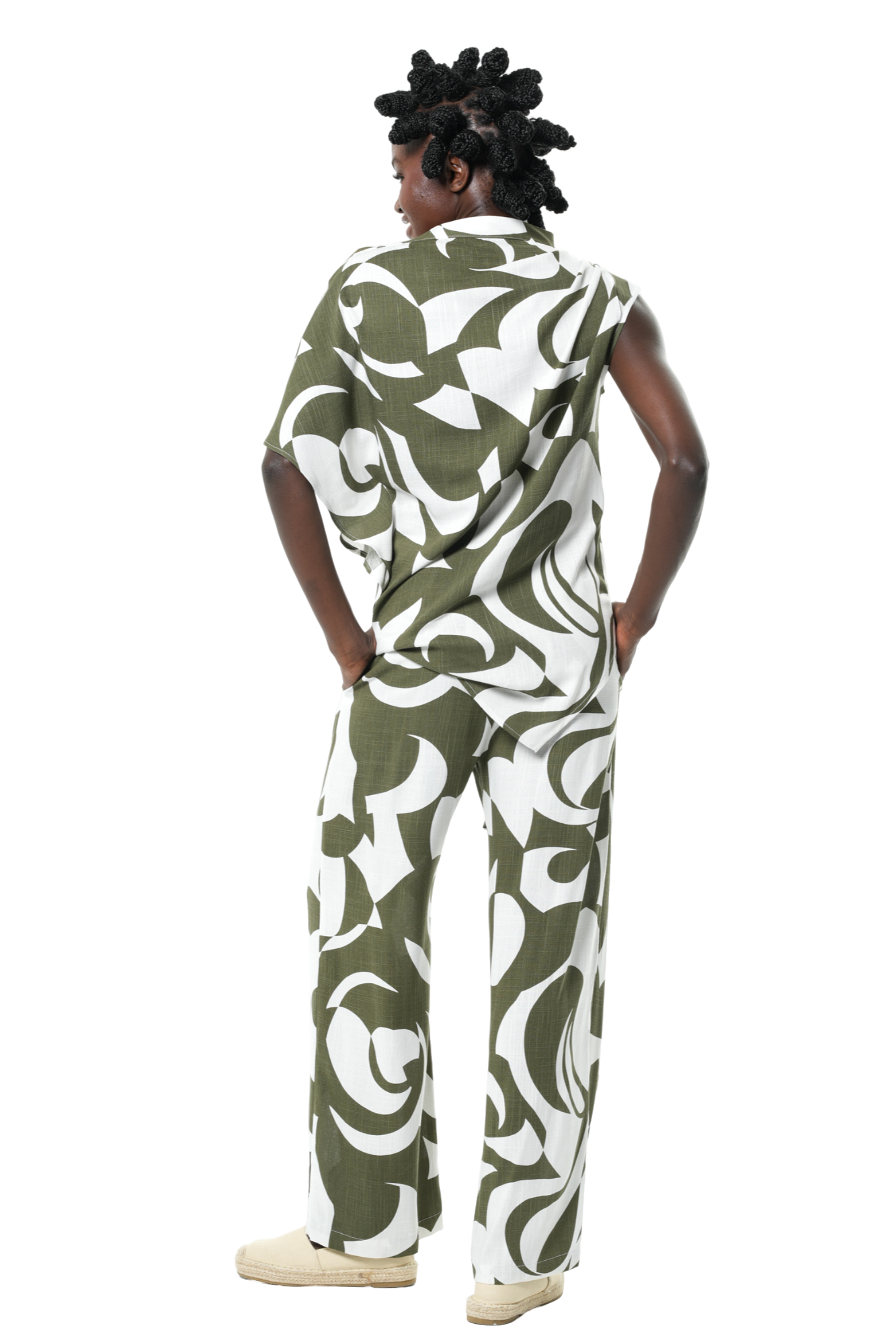 Metamorphoza Relaxed Pants With Print In Green