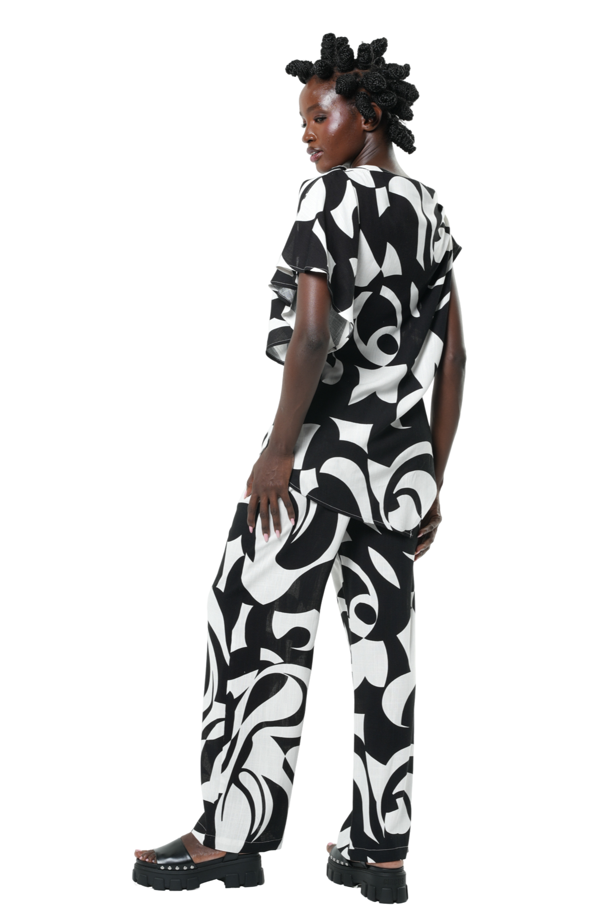Metamorphoza Relaxed Pants With Print In Green