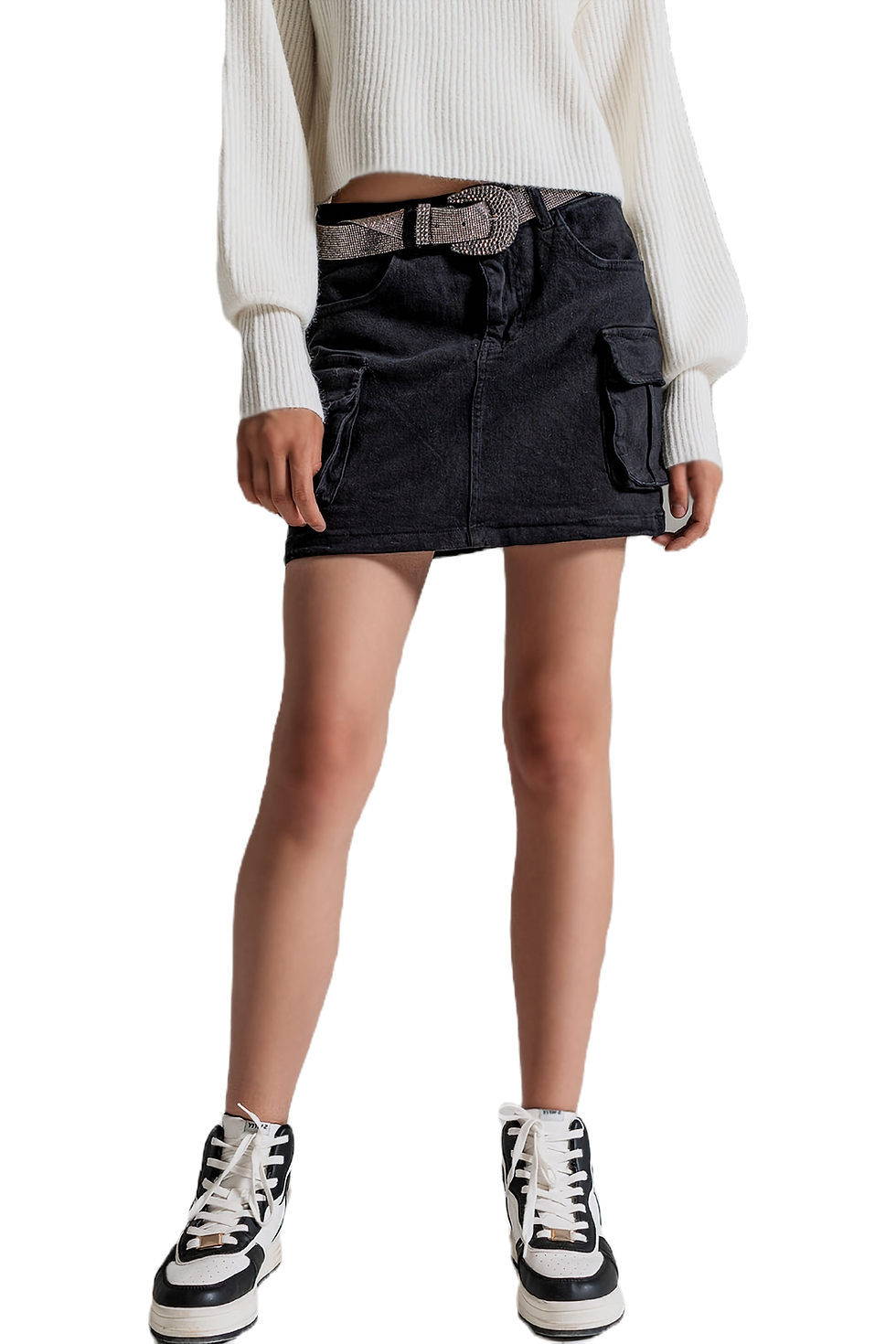 Thumbnail: Q2 Cargo Mini Skirt in Black