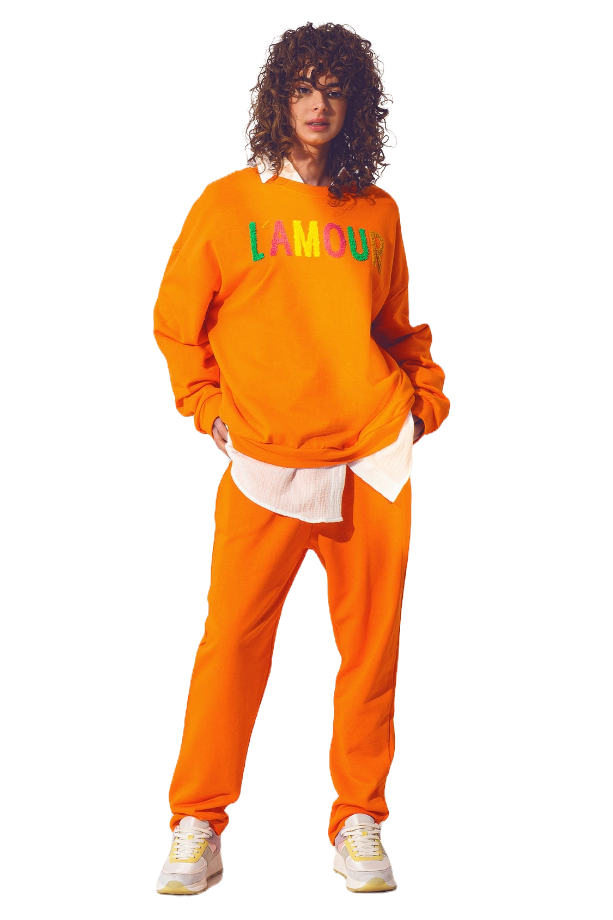 Q2 l'Amour Text Sweater in Orange