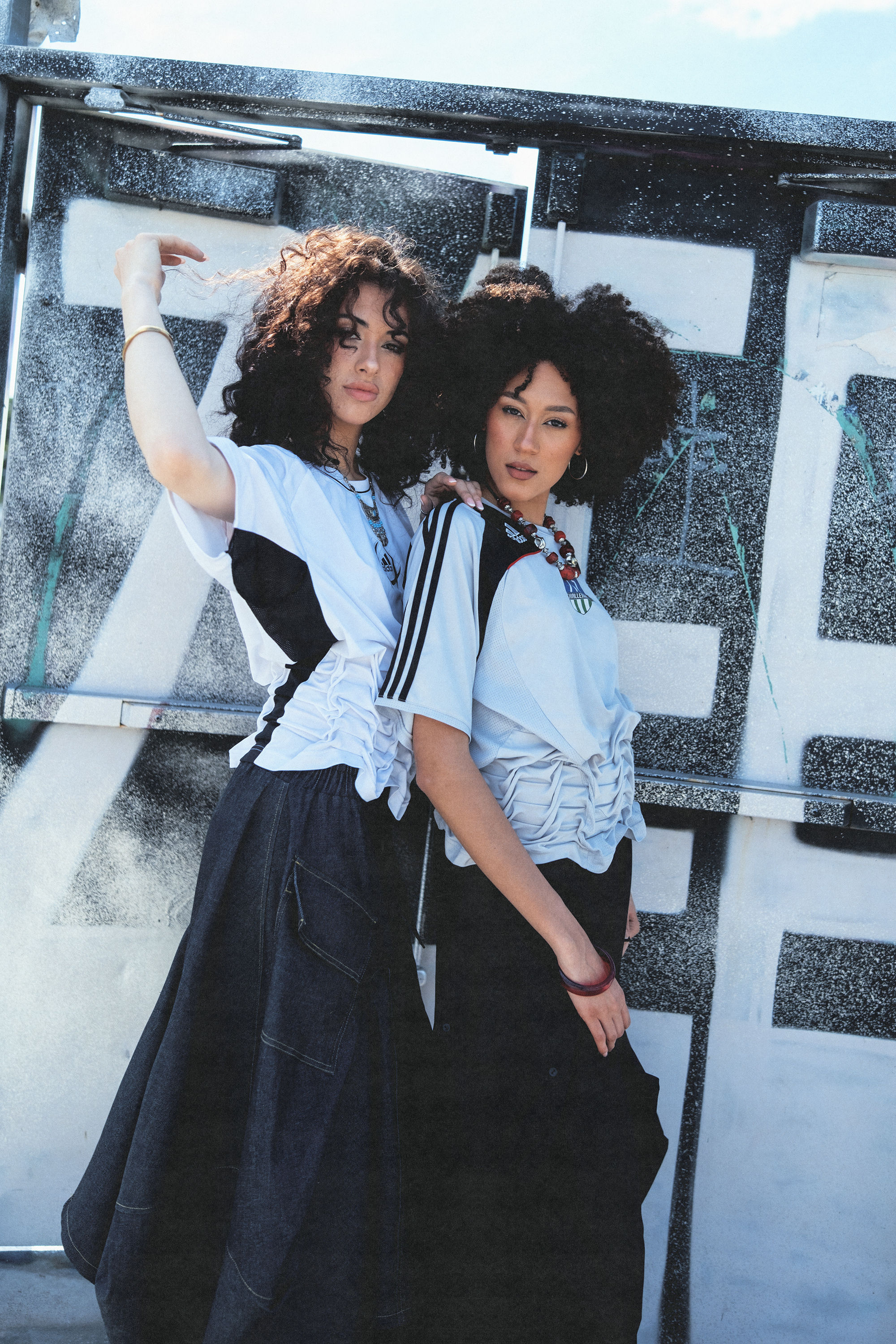 VLACKBOOK Vintage hand Smocked Jersey