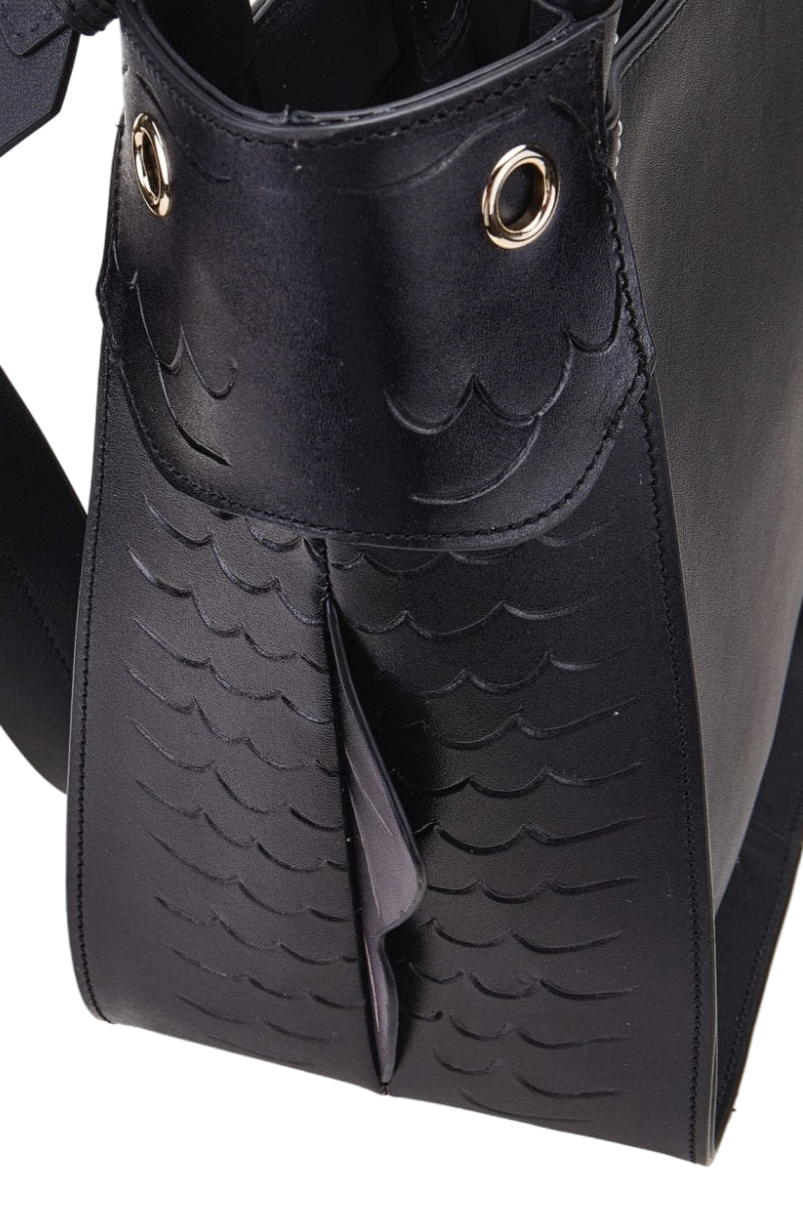 Bellorita Carp Leather Bag - Black