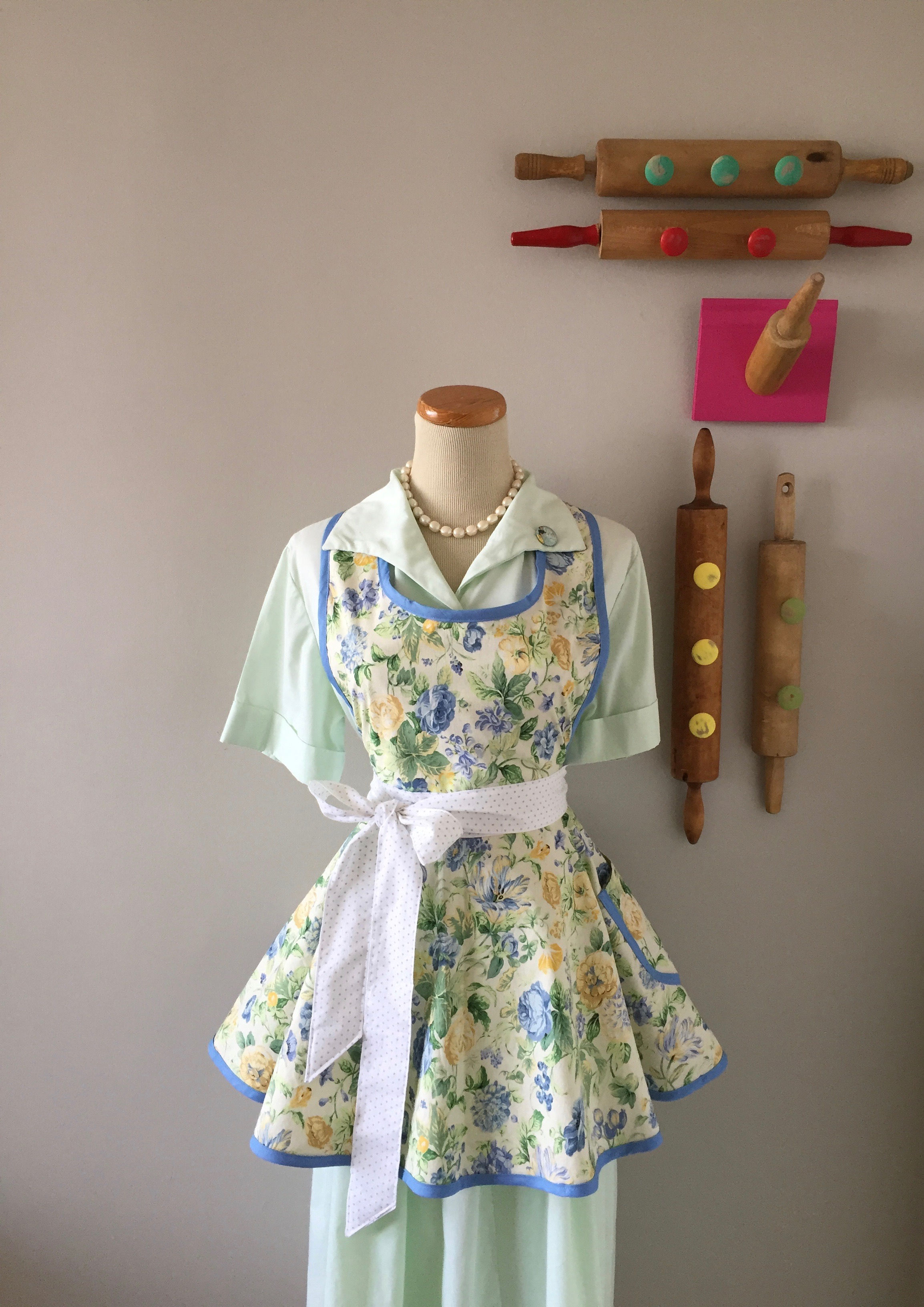 Retro Apron English Garden Apron