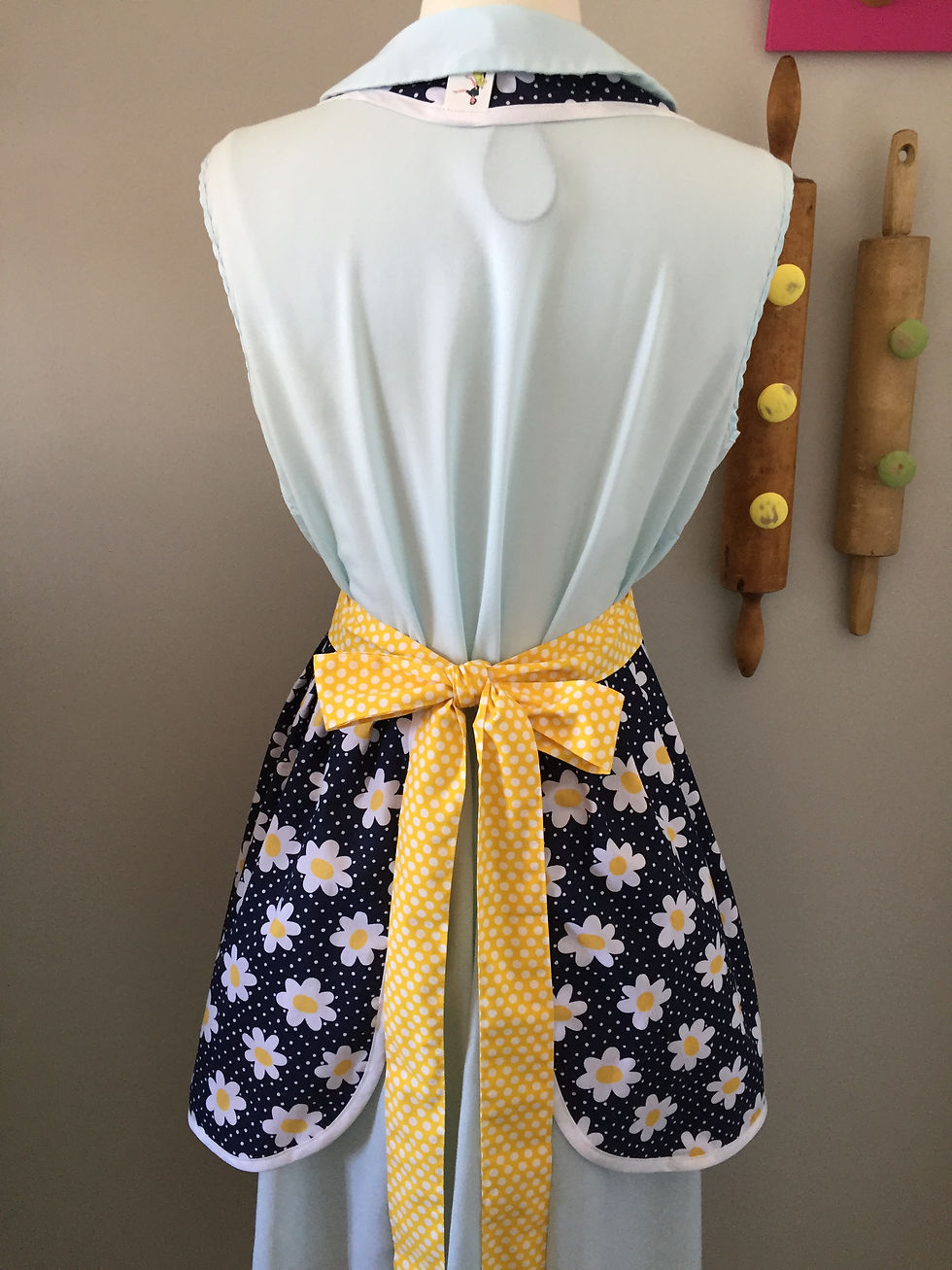 Thumbnail: Retro Apron Daisy Apron