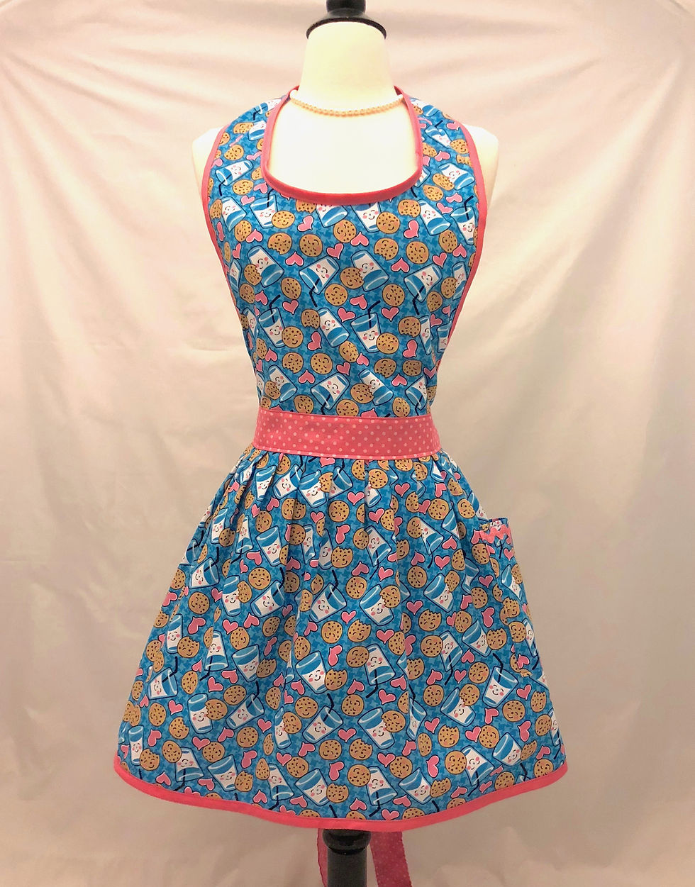 Thumbnail: Mommy & Me Cookies & Milk Retro Aprons