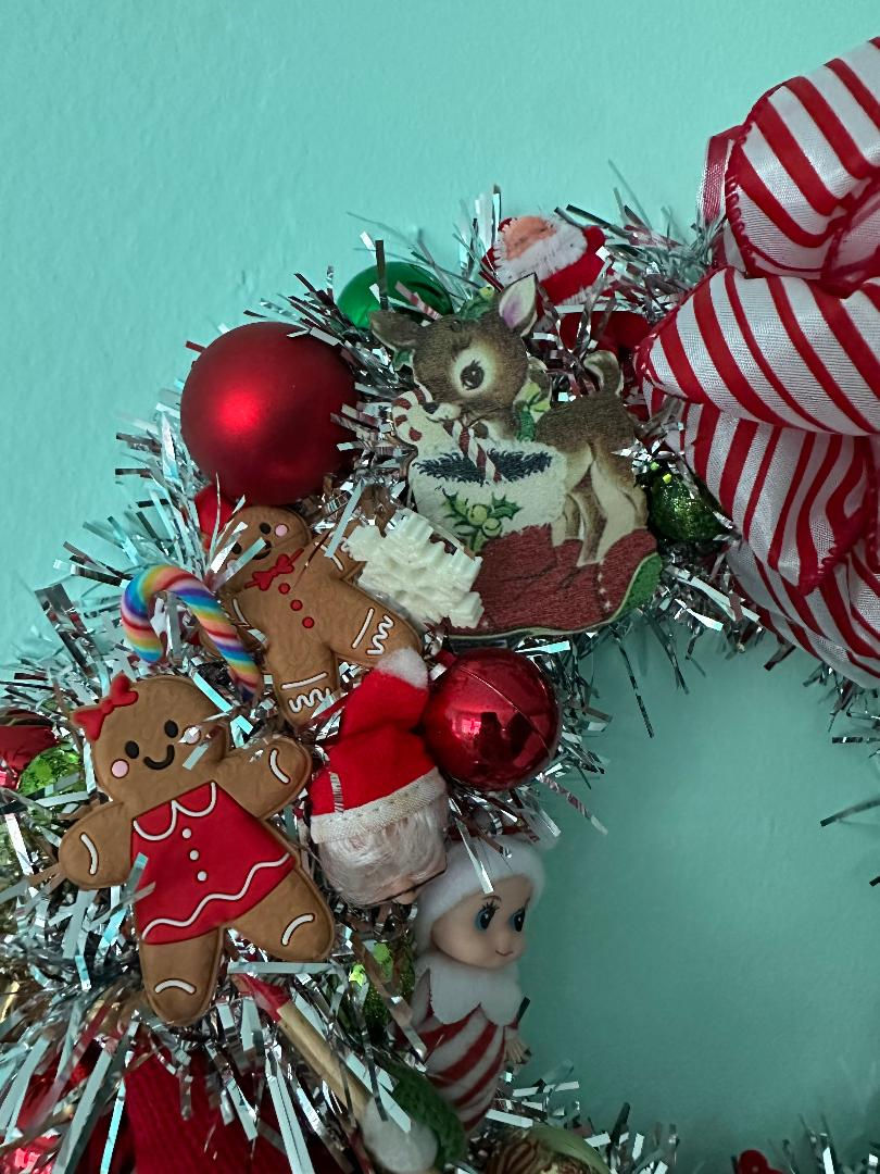 Thumbnail: Retro Kitsch Christmas Wreath #5