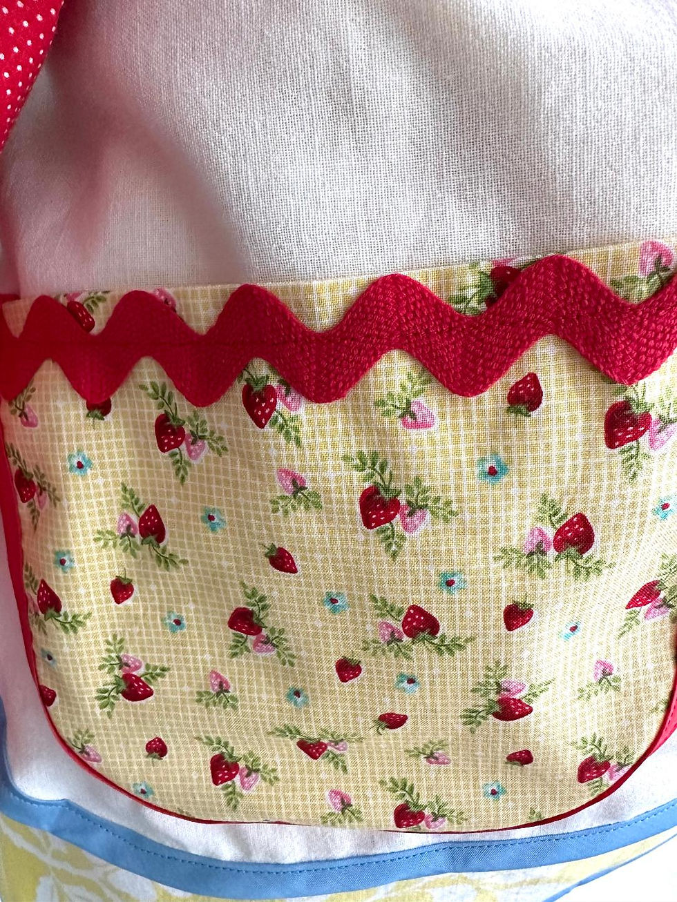 Thumbnail: Strawberries Flowers Vintage Tablecloth Retro Apron