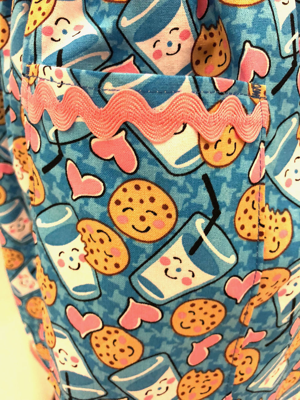 Thumbnail: Mommy & Me Cookies & Milk Retro Aprons