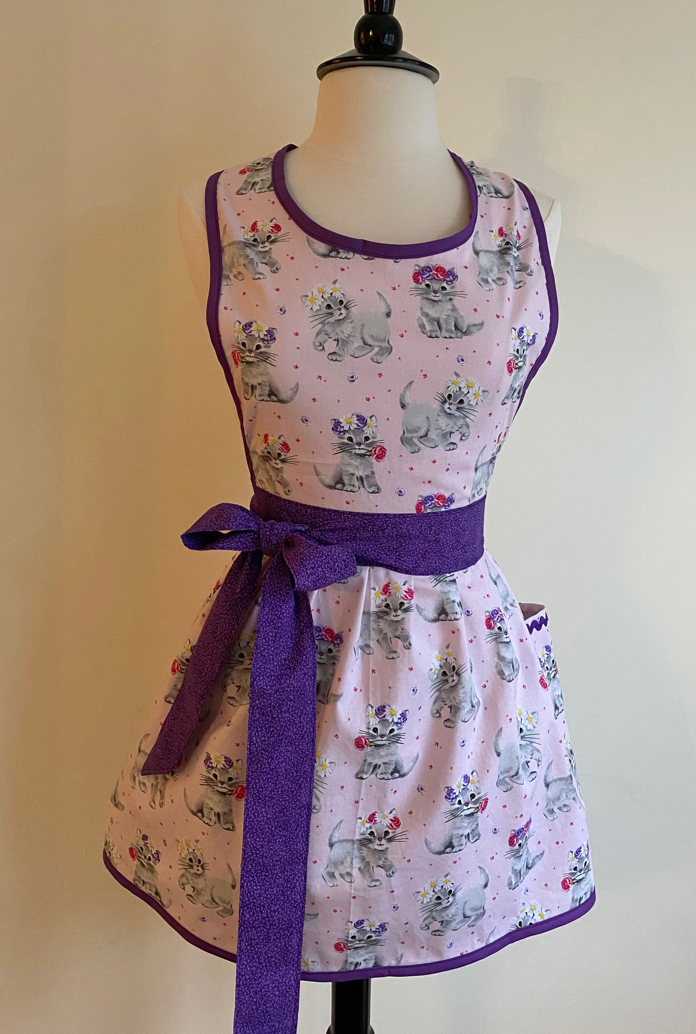 Floral Crowned Kittens Retro Apron