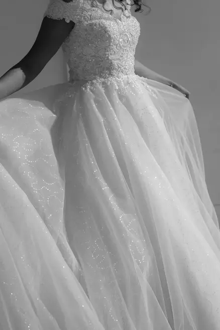 amazing wedding dress in black and white