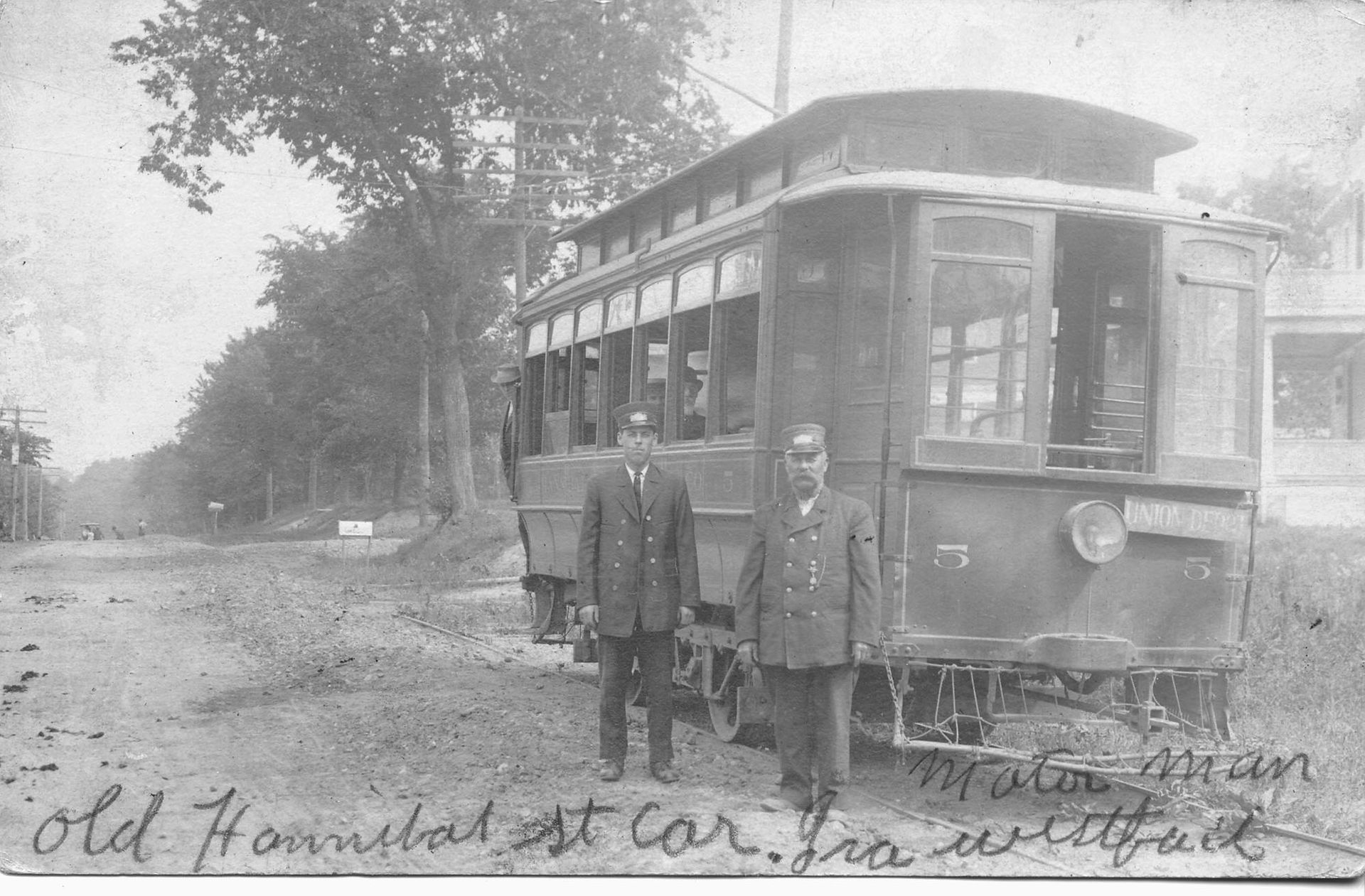 Old Street Car Chou
