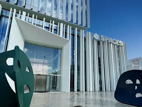 Spaces Oriente - Lisboa. Offices of Yachtcommissioning.com