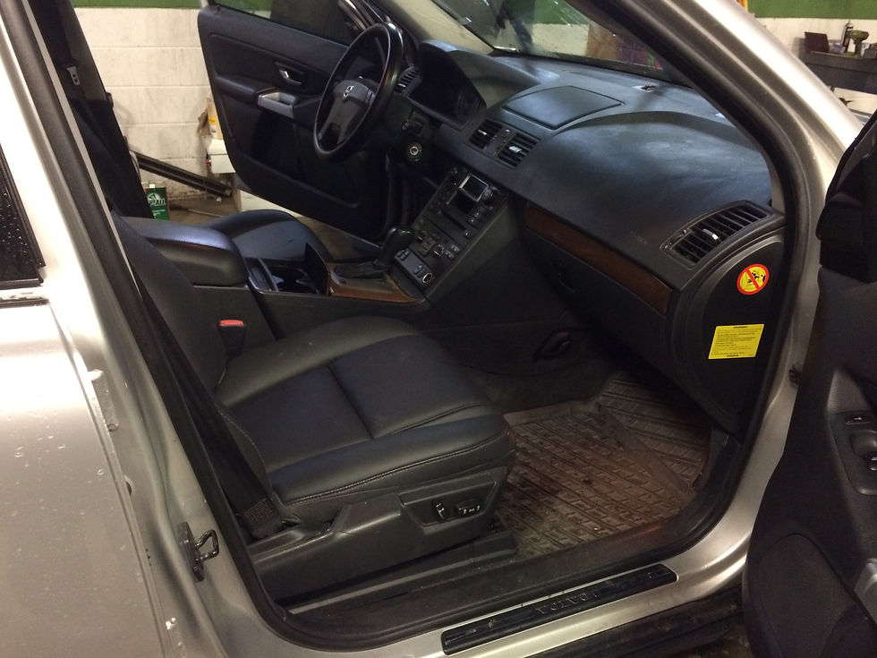 Thumbnail: SOLD! 2005 Volvo XC90 T6