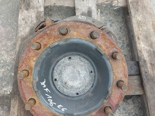 DAF XF 106 Náboj kola a Brzdový třmen přední