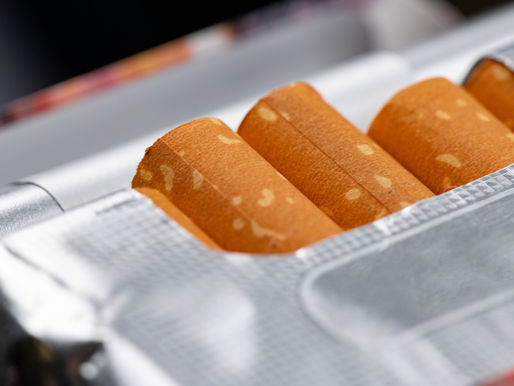 Placebos or Promising Aids? An In-depth Look at Fake Cigarettes for Smoking Cessation.