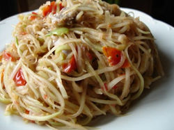 Som Tum (Papaya Salad)