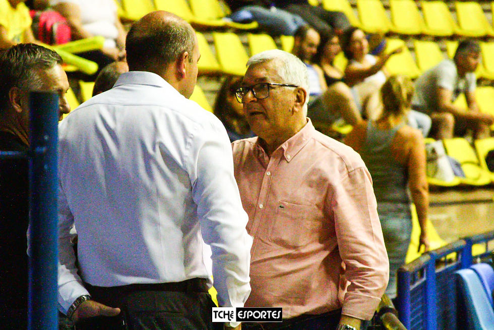 Manoel Luis, presidente da Confederação Brasileira de Handebol - CBHb (foto André Pereira / Tchê Esportes)