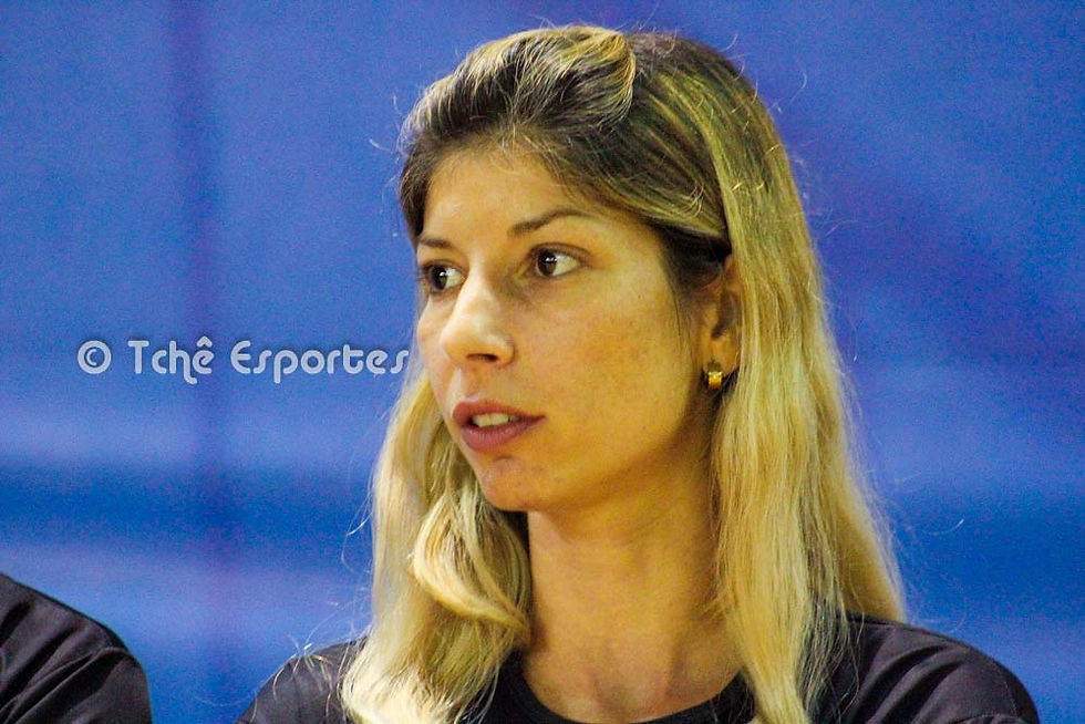 Monica Neves, técnica do CEPE Santos/FUPES (foto André Pereira / Tchê Esportes)
