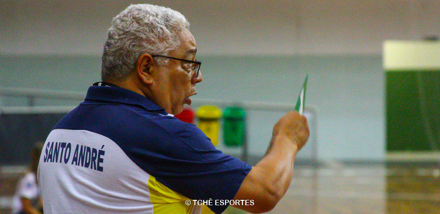 Rubens Piazza, técnico do Santo André. (foto arquivo Tchê Esportes)