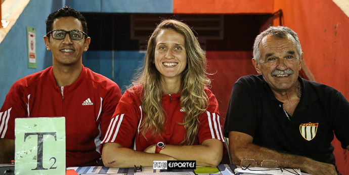 Daniela Magalhães, Nathália Hupsel e Lima Rosa. (foto André Pereira / Tchê Esportes)